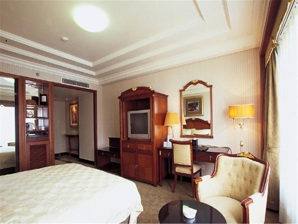 Chaoyang  New Grand Dynasty Hotel מראה חיצוני תמונה