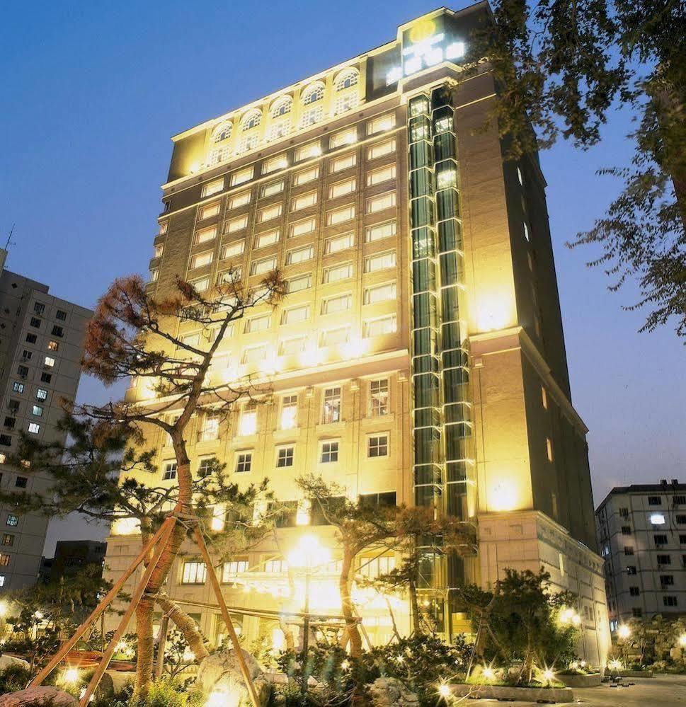 Chaoyang  New Grand Dynasty Hotel מראה חיצוני תמונה